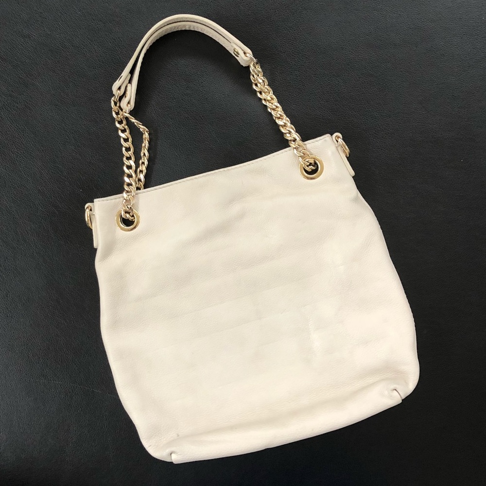 ✨SOLD✨ Michael Kors Cream leather Purse